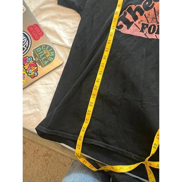 The Beatles Forever Graphic Tee Size Large - Picture 12 of 12